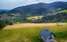 Wyspa Zdarzeń - klimatyczny dom w sercu natury!